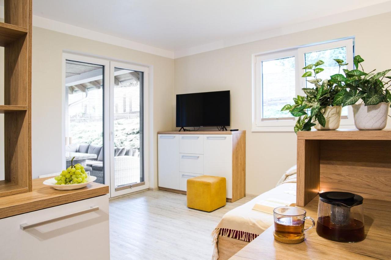 Apartmany A Wellness Vmal Skutec Экстерьер фото