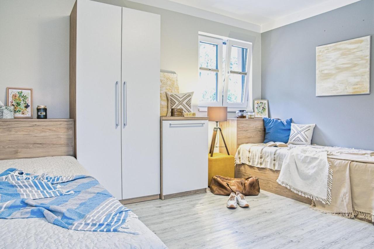 Apartmany A Wellness Vmal Skutec Экстерьер фото